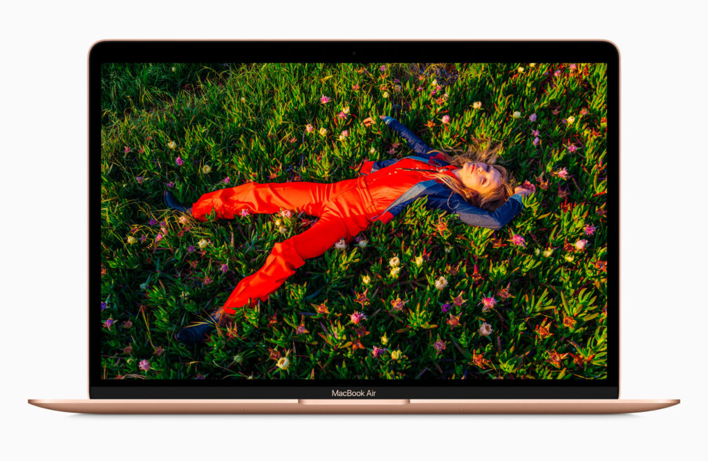 Apple_new-macbookair-gold-retina-display
