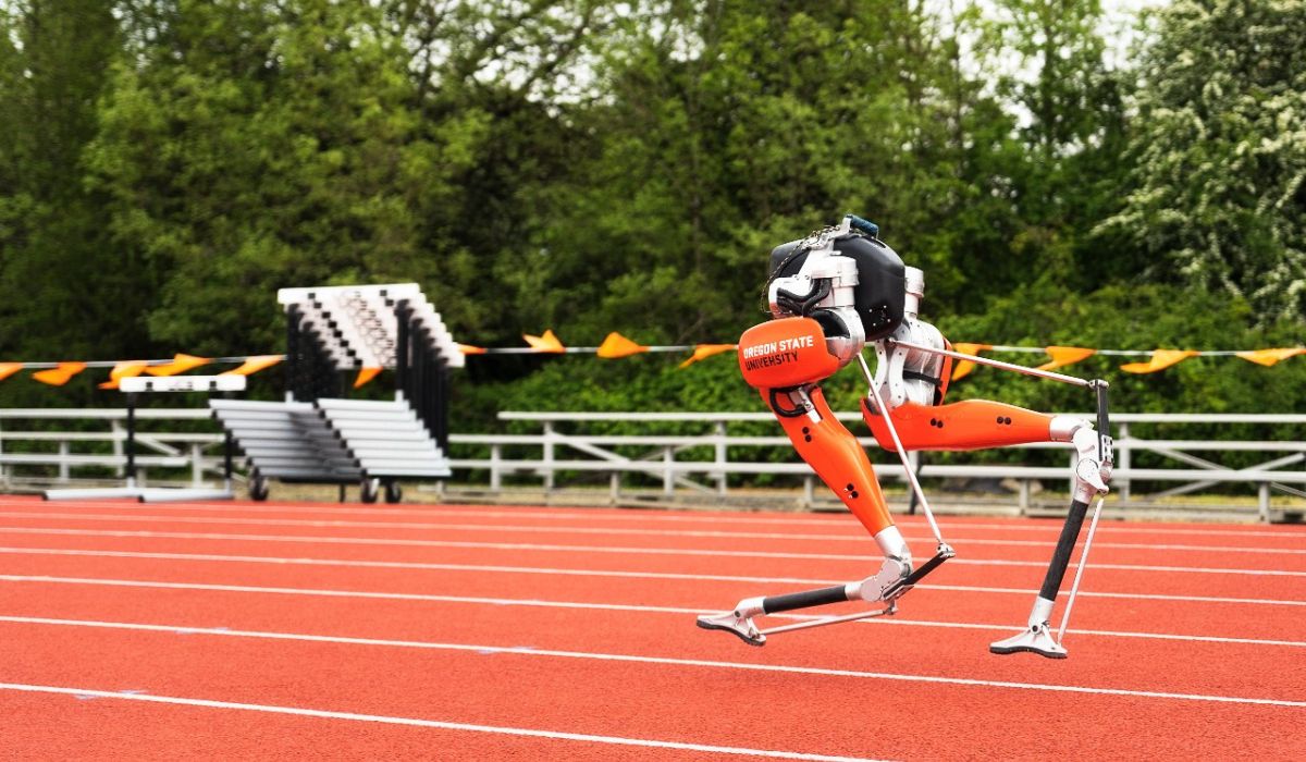 Bipedal robot Cassie achieves Guinness World Record in 100 meters
